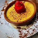 ホテル Logis Le Relais Des Remparts