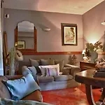 Logis Le Relais Des Remparts ホテル 2*