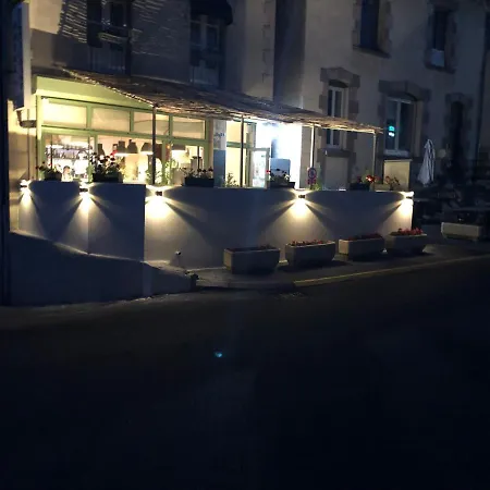 Logis Le Relais Des Remparts