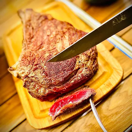 Logis Le Relais Des Remparts Hotel