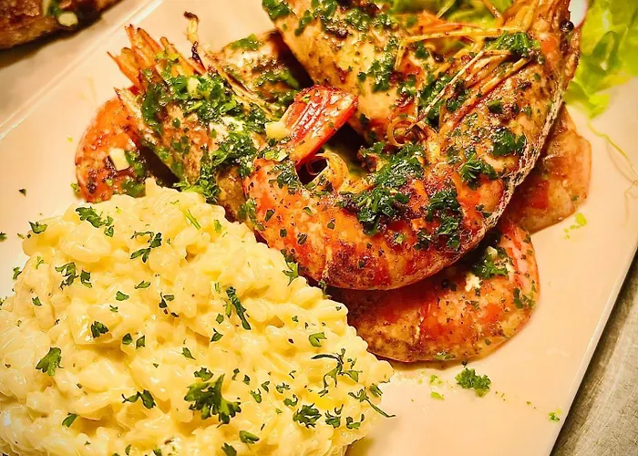 Logis Le Relais Des Remparts מלון 2*